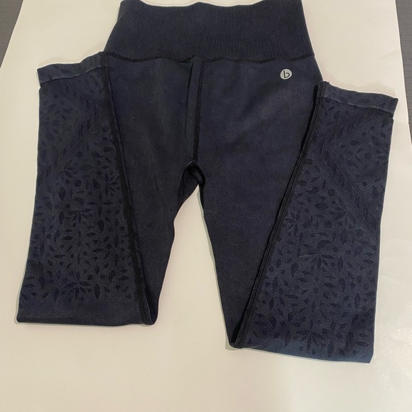 Cotton On Body Gray Leggings  Athletic Pants XSize Small - Picture 15 of 16